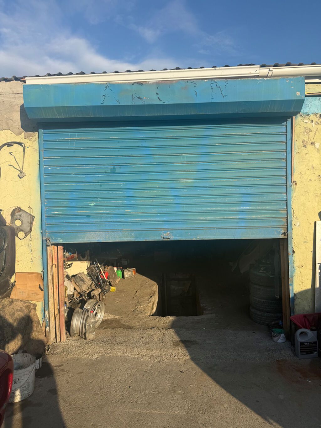 Tam islek veziyyetdedir purjinlari yeni deyisib. Eni 280 Hundurluyu — Pəncərələr, qapılar, balkonlar, Bakı