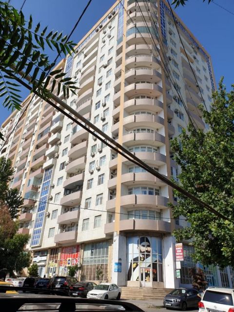 Satılır 1 otaqlı yeni tikili 63 m² — Bakı
