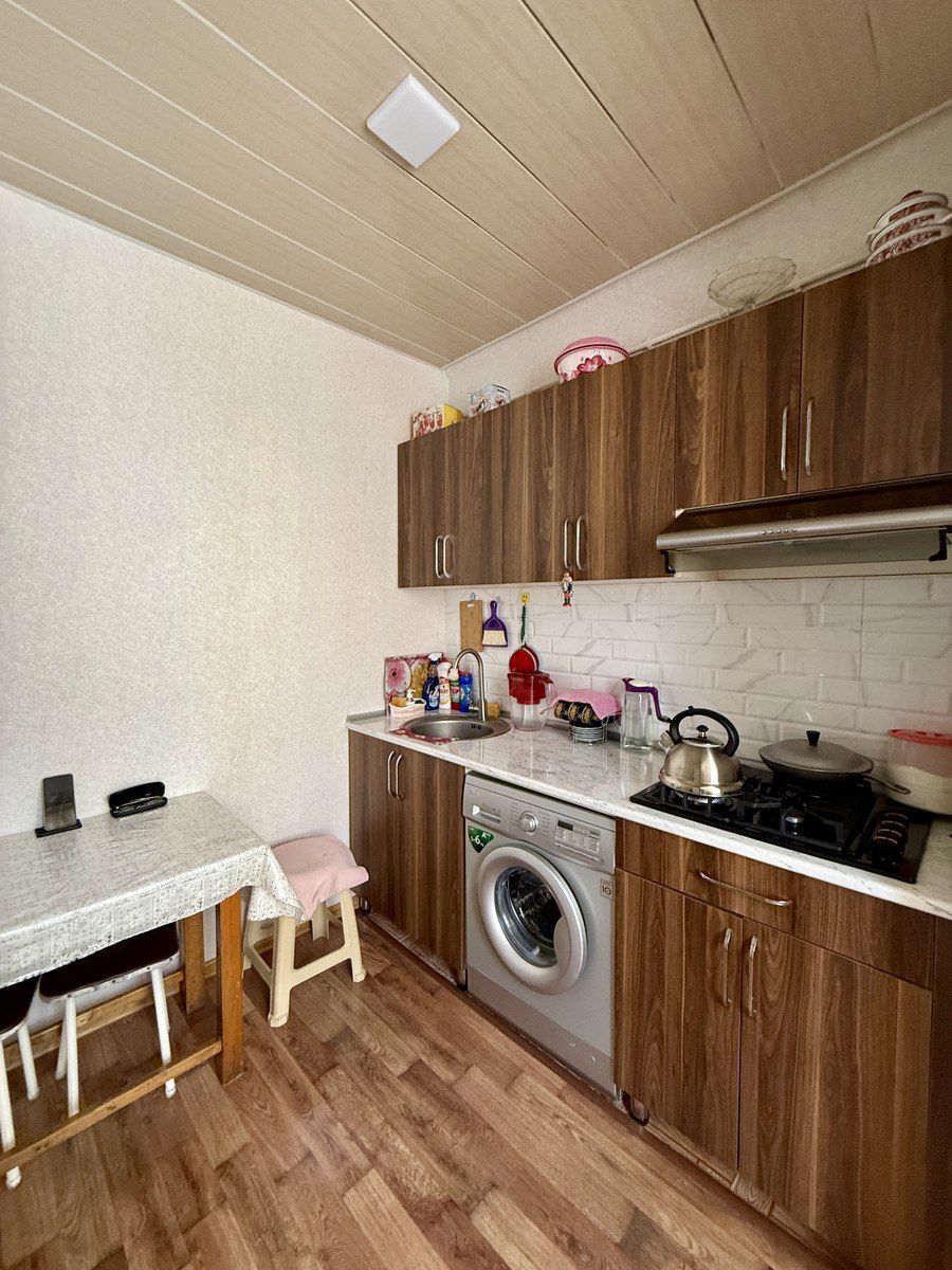 Satılır 1 otaqlı köhnə tikili 45 m² — Mənzil, Bakı (7)