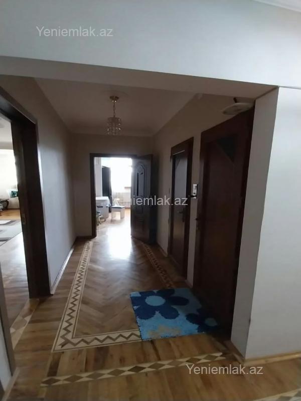 Satılır 4 otaqlı Bina evi menzil (Köhnə tikili), 90 m², 9-cu mikrorayon — Mənzil, Sumqayıt (5)