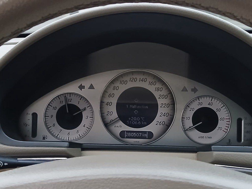 Mercedes E 320, 3.2 L, 2002 il, 280 507 km 90-OZ-360 — Avtomobillər, Bakı (4)