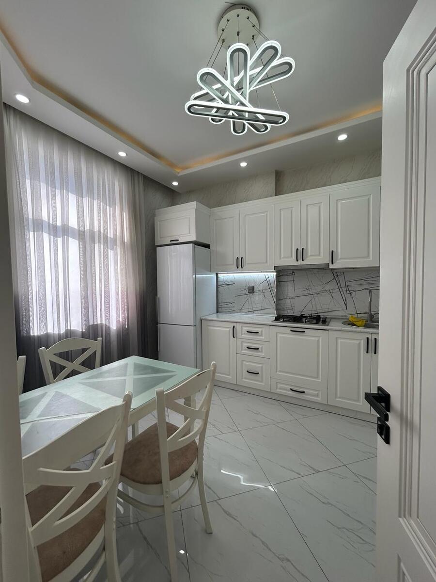 İcarəyə verilir 2 otaqlı yeni tikili 80 m² — Mənzil, Bakı (7)