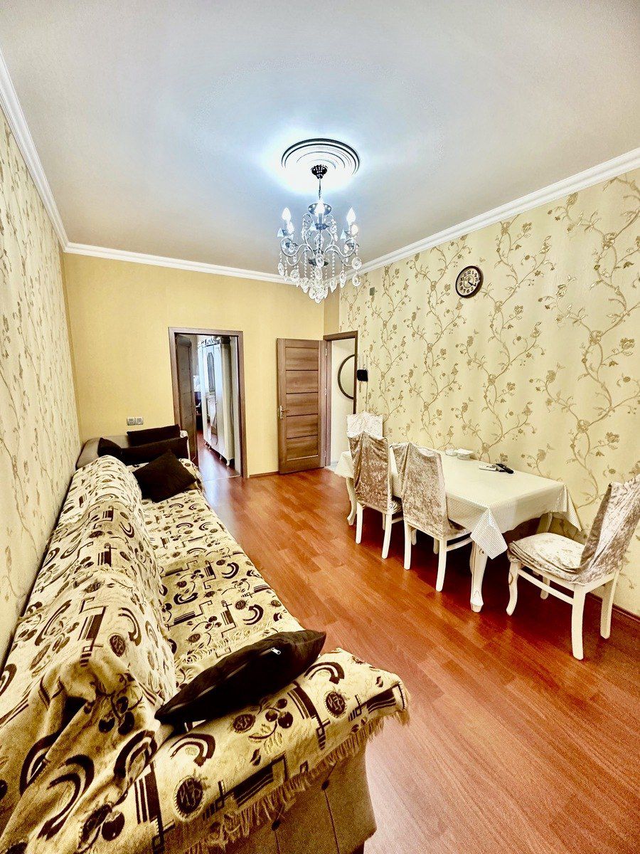 Satılır 2 otaqlı köhnə tikili 50 m² — Mənzil, Bakı (3)