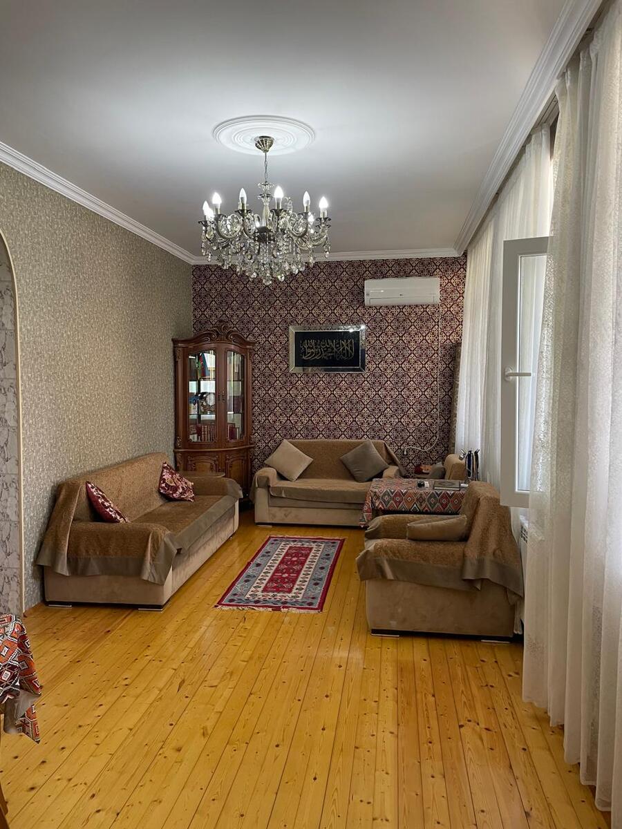 Satılır 4 otaqlı həyət evi/bağ evi 130 m² — Ev, villa, Bakı (6)