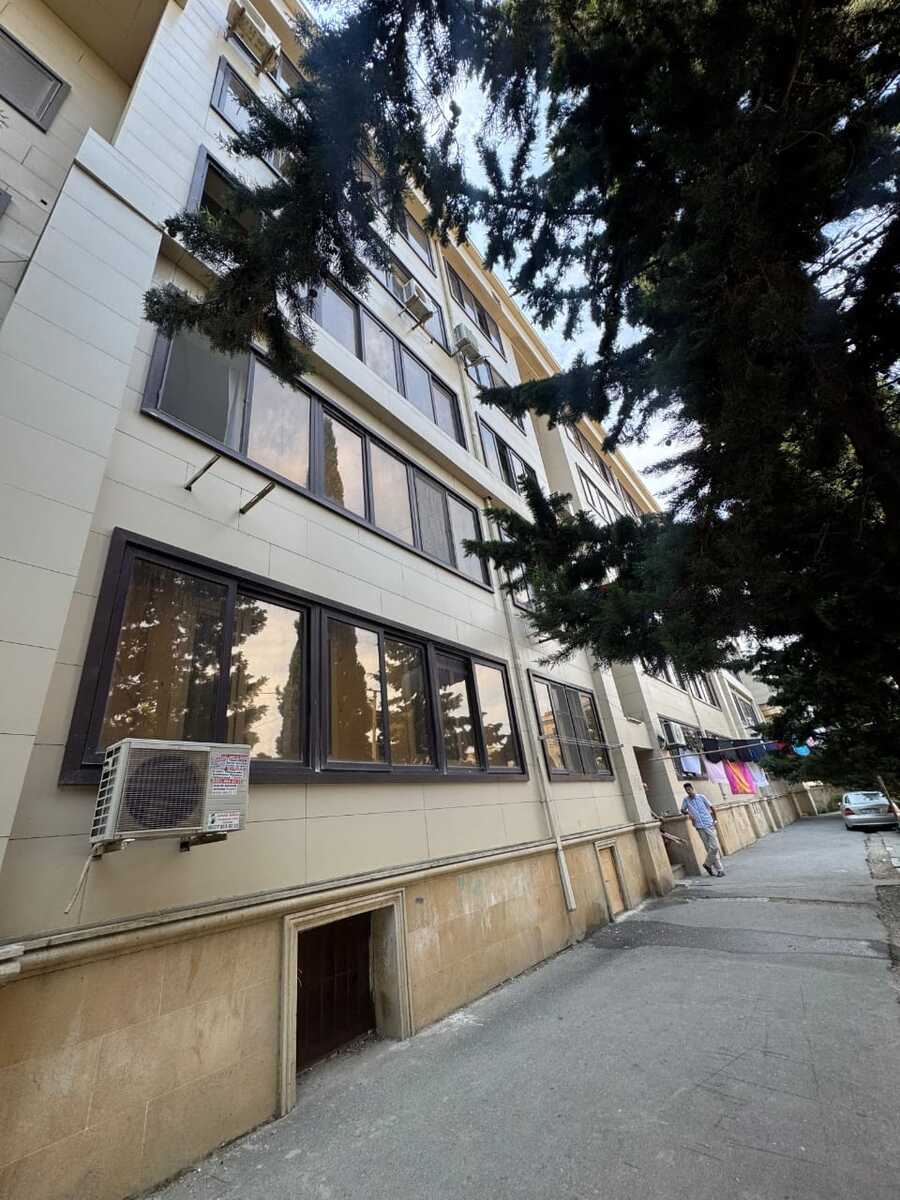 Satılır 3 otaqlı köhnə tikili 90 m² — Mənzil, Bakı