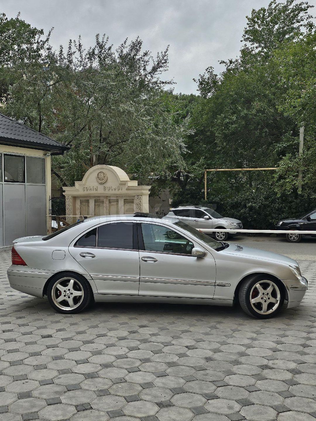 2001 Mercedes-Benz C-Class, 3.2 L, 2001, 256,000 km — Avtomobillər, Sumqayıt (3)