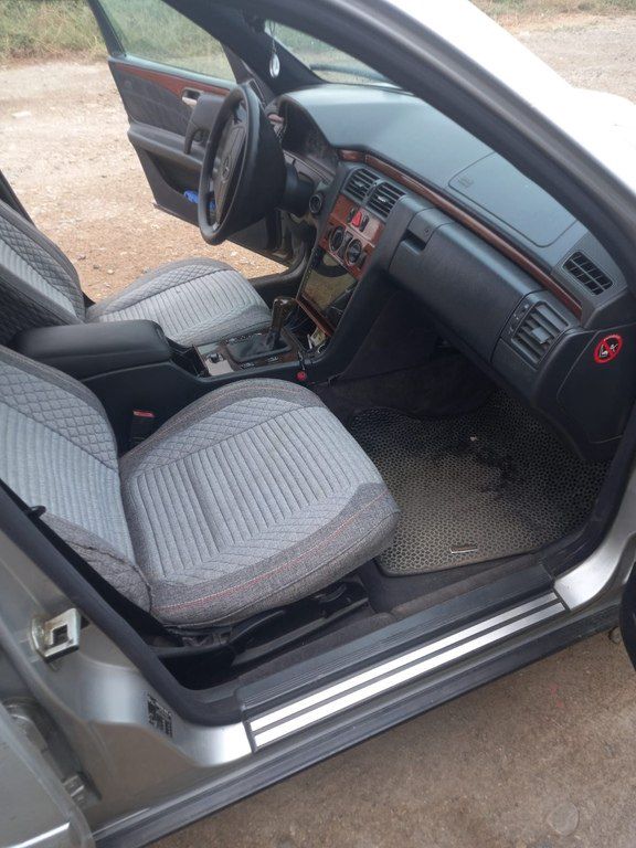 Mercedes E 220, 2.2 L, 1996 il, 300 000 km 77-QV-967 — Avtomobillər, Sumqayıt (7)
