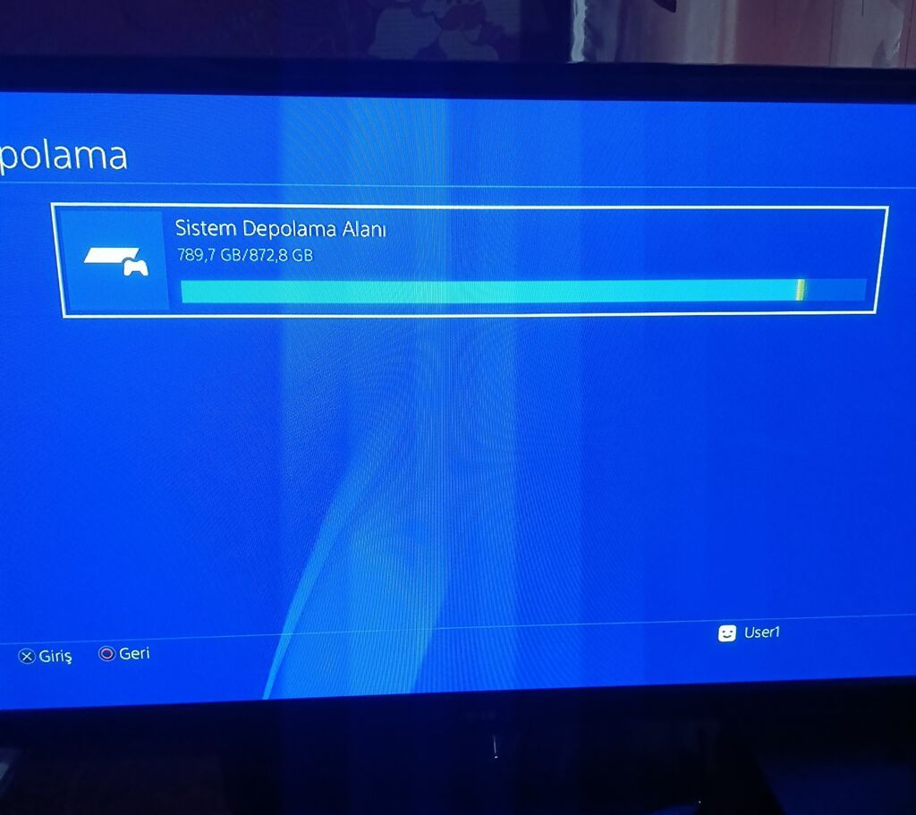 Satılır qiymətlə bağlı razılaşmaq olar PlayStation 4 Slim (1 — Oyun konsolları, Gəncə (3)
