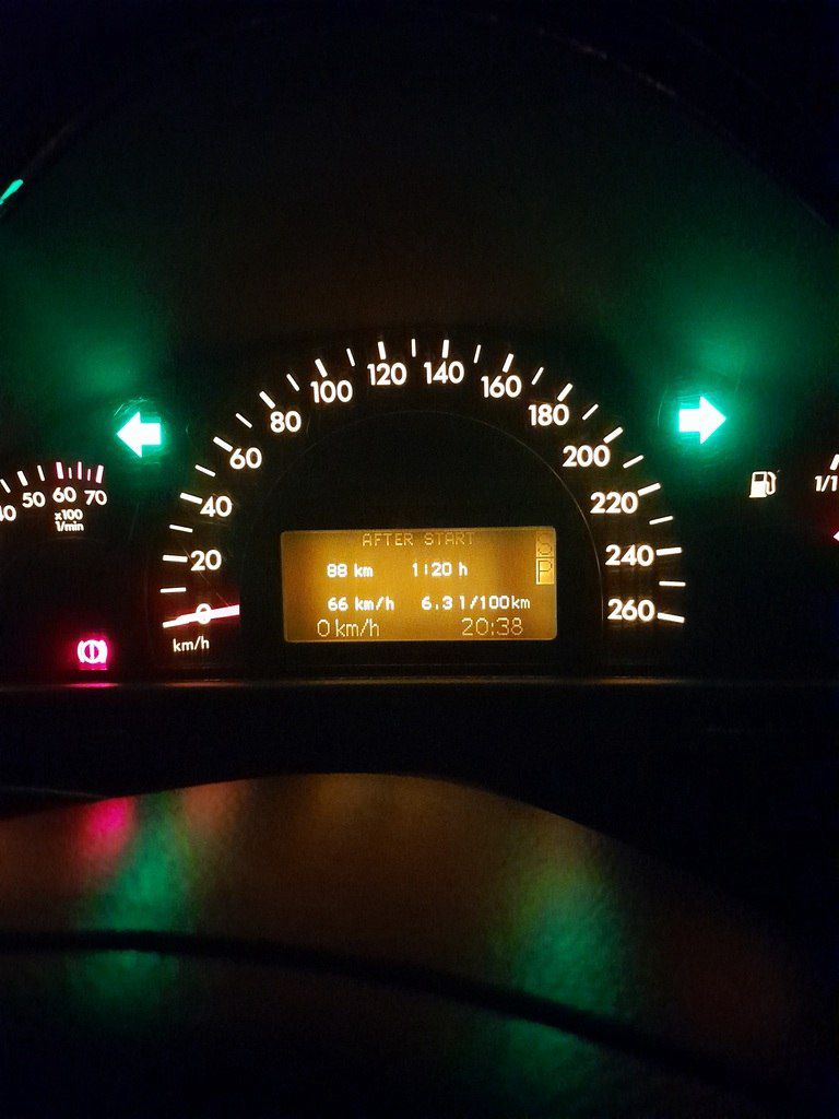 Mercedes C 180, 2.0 L, 2000 il, 328 154 km 42-CJ-058 — Avtomobillər, Lənkəran (2)