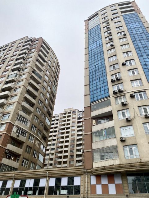 Satılır 2 otaqlı yeni tikili 103 m² — Bakı