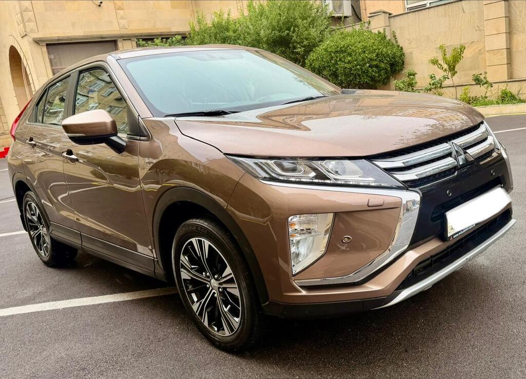 Mitsubishi Eclipse Cross, 2.0 L, 2019 il, 71 540 km — Avtomobillər, Bakı (3)