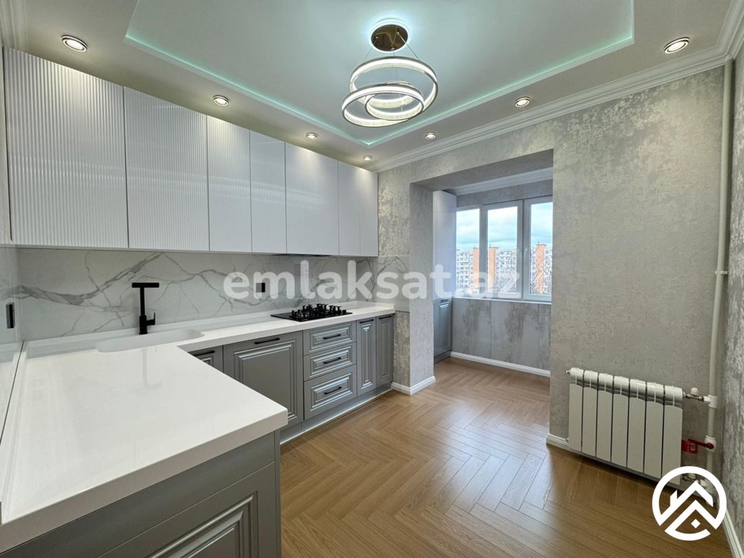 Satılır 3 otaq köhnə tikili 75 m², Əhmədli metrosu — Mənzil, Bakı (3)
