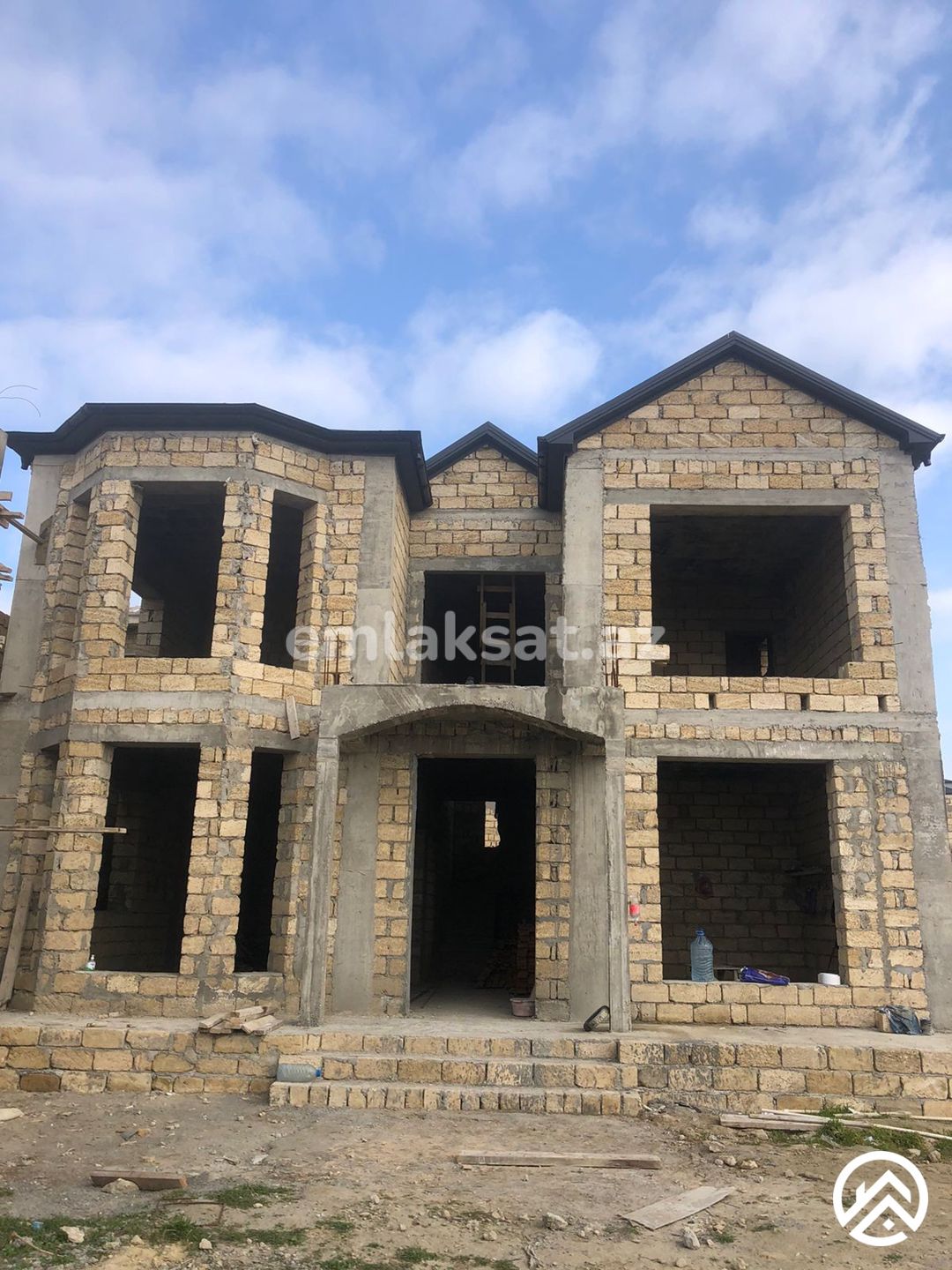 Satılır 5 otaq həyət evi / bağ evi 260 m², Badamdar — Ev, villa, Bakı (2)