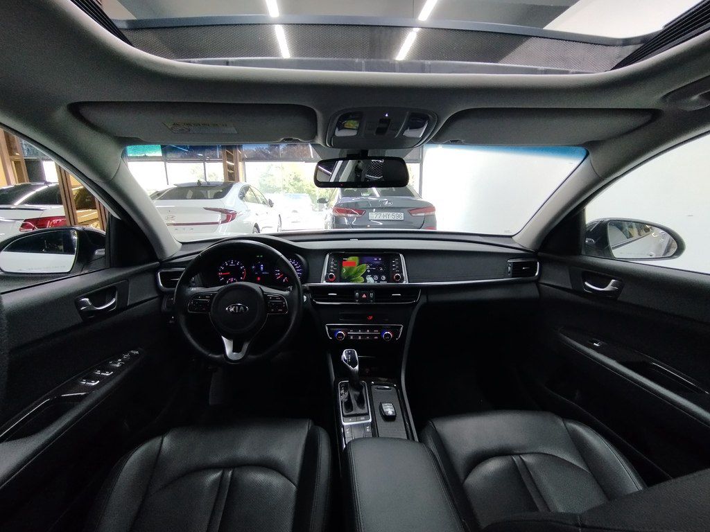 Kia K5, 2.0 L, 2017 il, 135 300 km 77-DR-241 — Avtomobillər, Bakı (10)