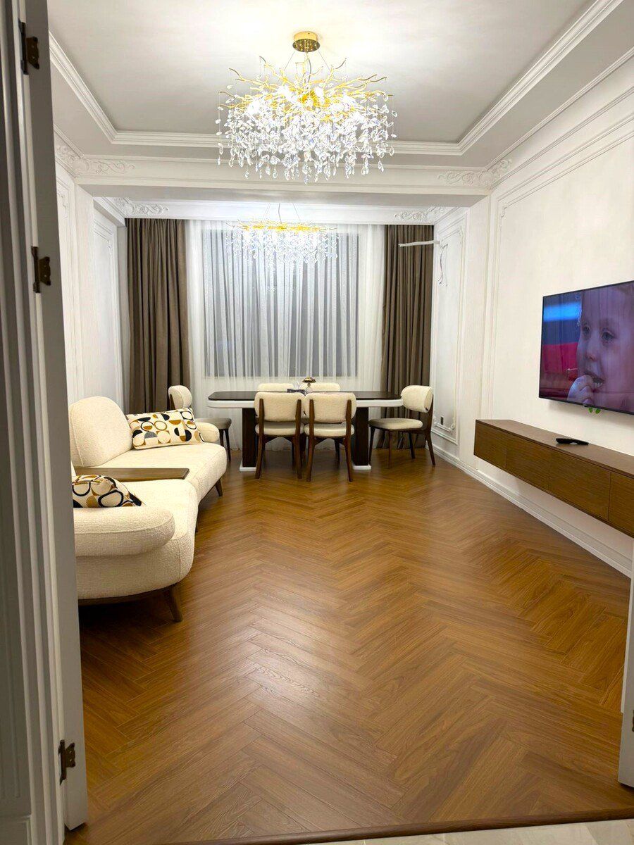Satılır 3 otaqlı yeni tikili 120 m² — Mənzil, Bakı