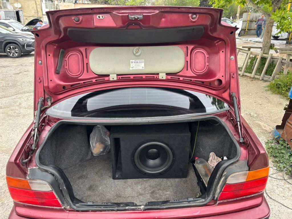 BMW 320, 2.0 L, 1991 il, 329 999 km 90-BN-683 — Avtomobillər, Sumqayıt (4)