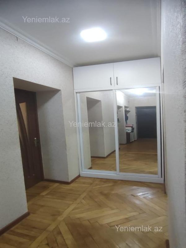 Satılır 3 otaqlı Bina evi menzil (Köhnə tikili), 85 m², Nizami rayonu — Mənzil, Bakı (5)