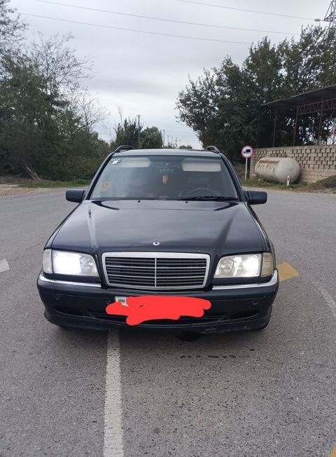 Mercedes C 220, 2.2 L, 2000 il, 775 000 km — İmişli