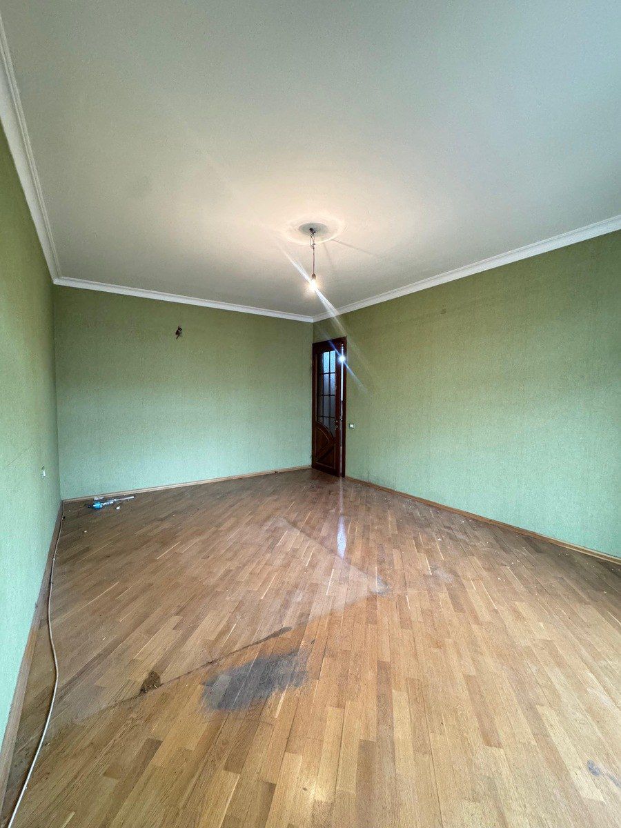 Satılır 3 otaqlı köhnə tikili 87 m² — Mənzil, Bakı (11)