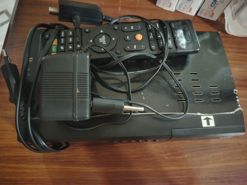 Rəqəmsal TV qəbuledicisi (set-top box) – ATV loqolu model — Rəqəmsal və peyk TV, Bakı (3)