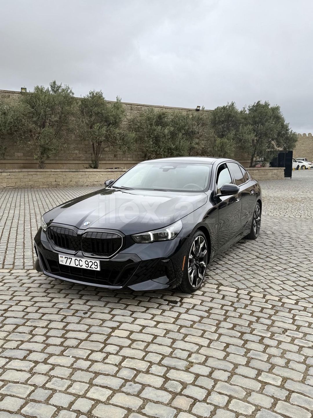 2025 BMW 530, 2.0 L, 2025, 13,000 km 77-CC-929 — Avtomobillər, Bakı (4)