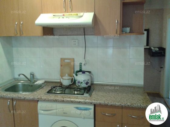 İcarəyə verilir 1 otaqlı 30 m² köhnə tikili Space TV — Mənzil (10)