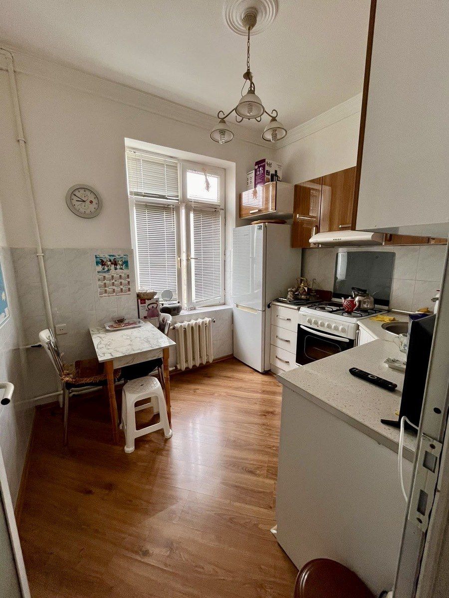 Satılır 2 otaqlı köhnə tikili 65 m² — Mənzil, Bakı (5)