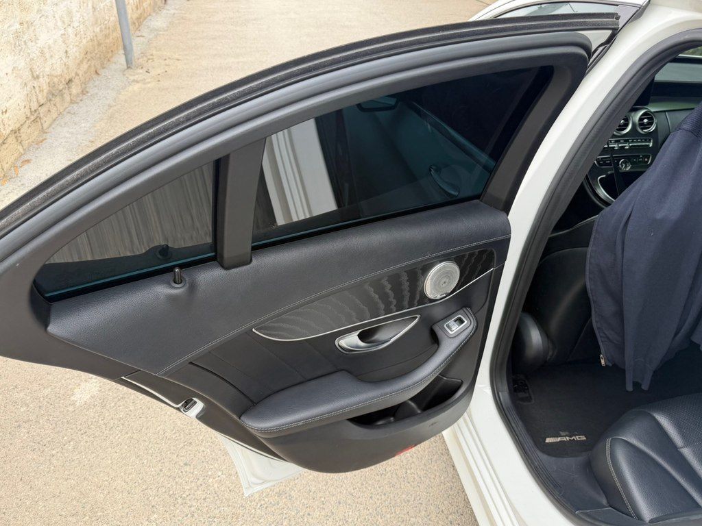 Mercedes C 300, 2.0 L, 2016 il, 202 000 km 77-OZ-042 — Avtomobillər, Bakı (8)