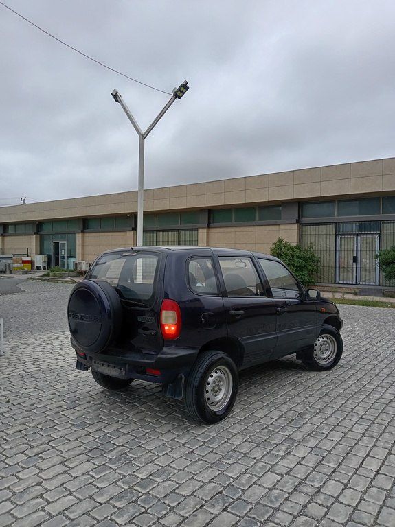 Chevrolet Niva, 1.7 L, 2006 il, 165 000 km — Avtomobillər, Bakı (4)