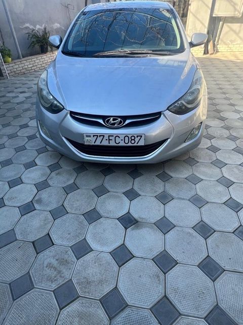 Hyundai Elantra, 1.8 L, 2013 il, 312 000 km — Bakı
