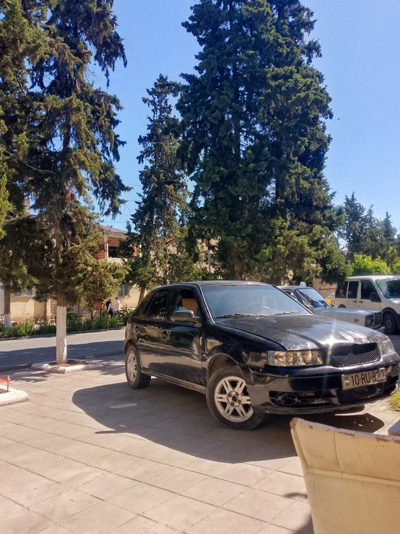 Volkswagen Pointer, 1.8 L, 2005 il, 236 456 km 10-RU-822 — Avtomobillər, Bakı (5)