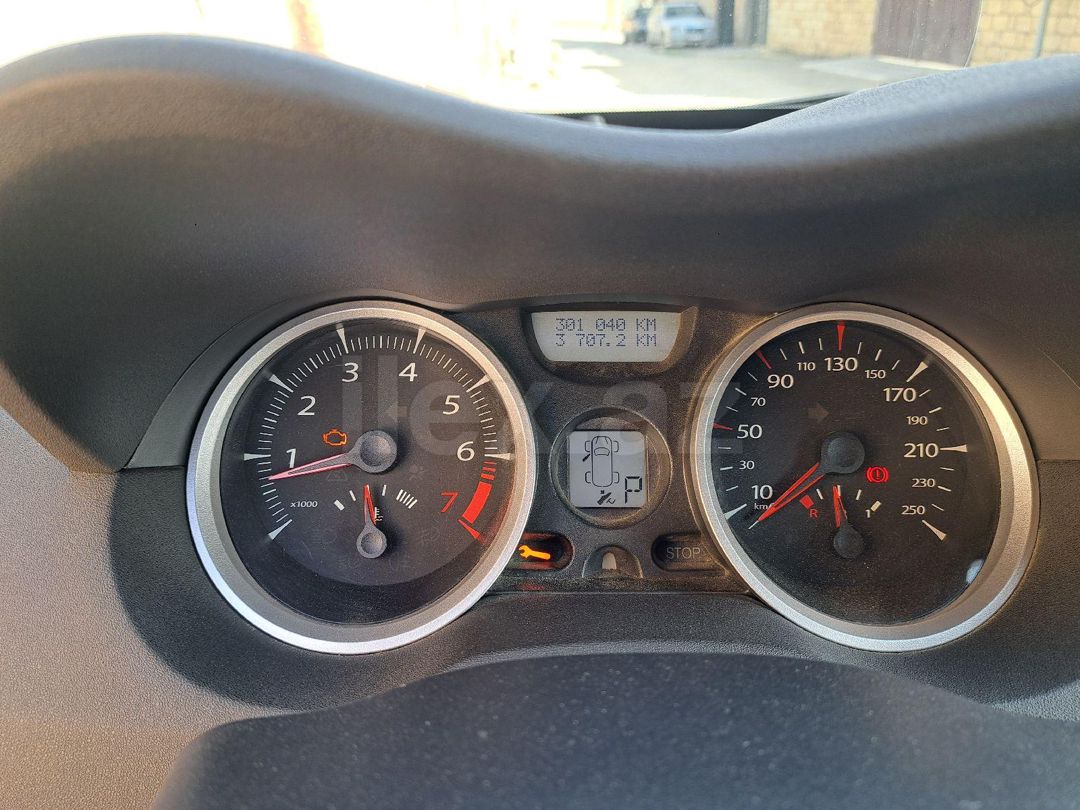 2007 Renault Megane, 1.6 L, 2007, 301,000 km 99-RP-946 — Avtomobillər, Bakı (4)