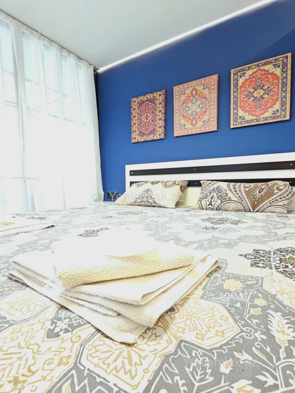 Günlük 1 otaqlı Bina evi menzil (Köhnə tikili), 42 m², Səbail rayonu — Mənzil, Bakı (2)