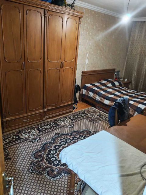 Satılır 3 otaqlı köhnə tikili 64 m² — Bakı