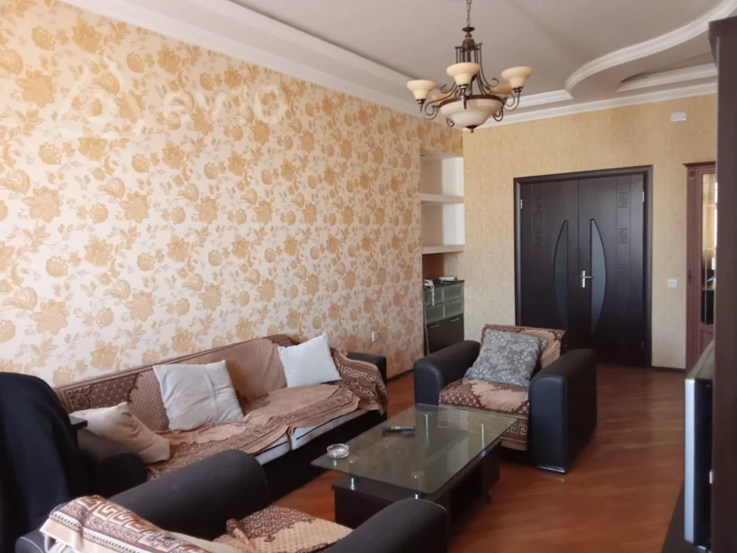 2 otaqlı mənzil, 100 m², xocali prospekti — kirayə — Mənzil, Bakı