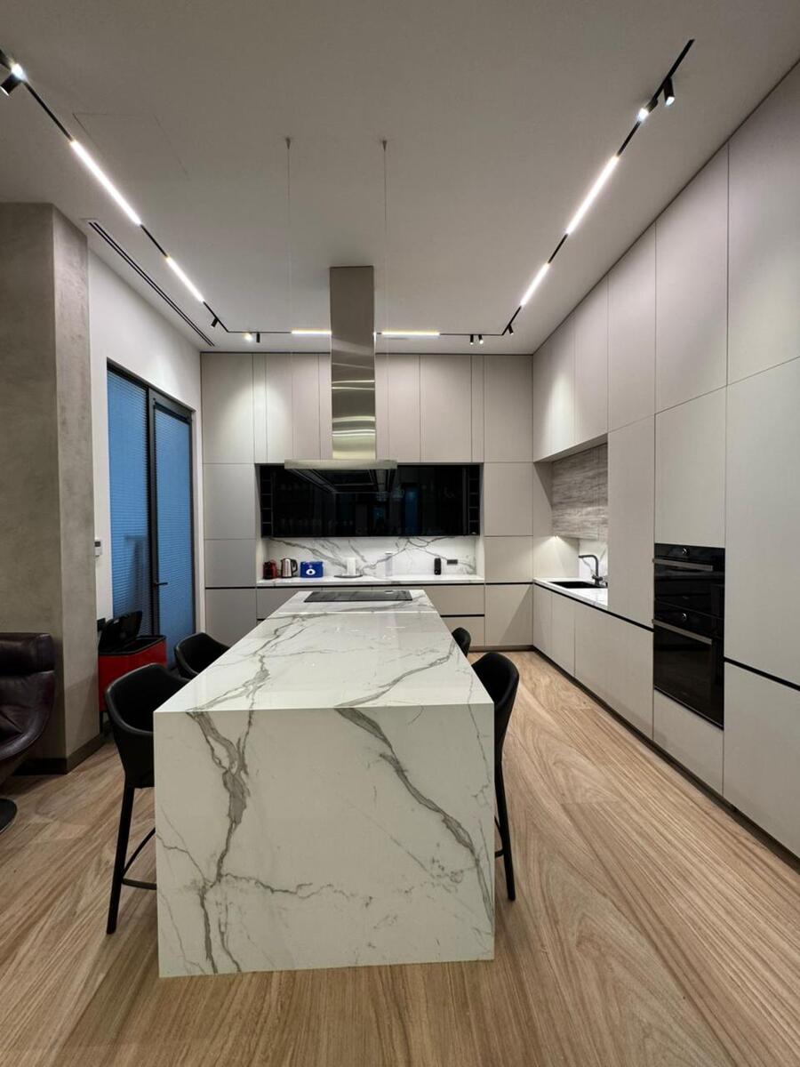 Satılır 5 otaqlı həyət evi/bağ evi 400 m² — Ev, villa, Bakı (8)