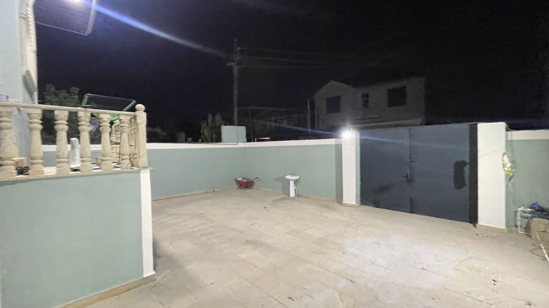 Satılır 5 otaqlı həyət evi/bağ evi 120 m² — Ev, villa, Bakı (3)