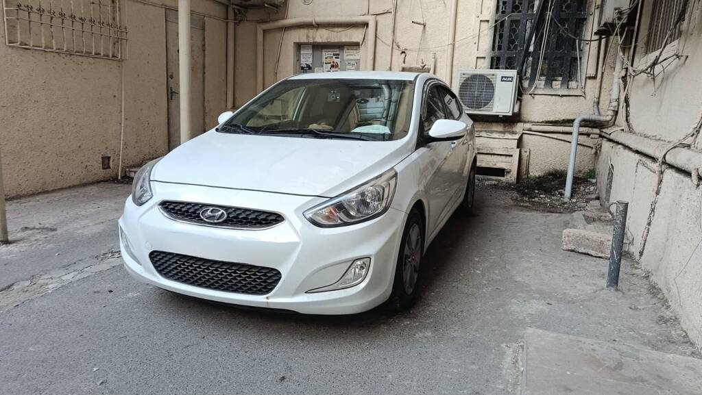 Hyundai Accent, 1.4 L, 2017 il, 192 000 km — Avtomobillər, Bakı (7)