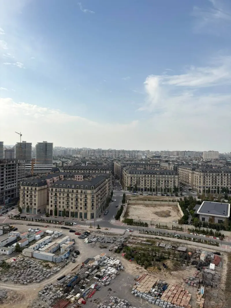 Satılır 3 otaqlı Mənzil Yeni tikili 157 m² Bakı, Xətai r., Ağ şəhər — Mənzil, Bakı (7)