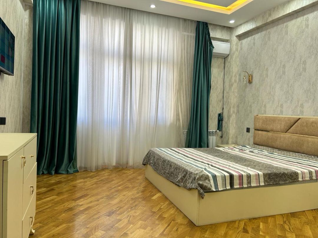 İcarəyə verilir 2 otaqlı yeni tikili 80 m² — Mənzil, Bakı (5)