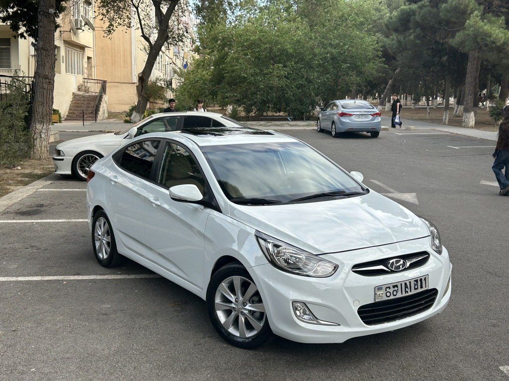 Hyundai Accent, 1.6 L, 2011 il, 215 000 km — Avtomobillər, Sumqayıt (2)