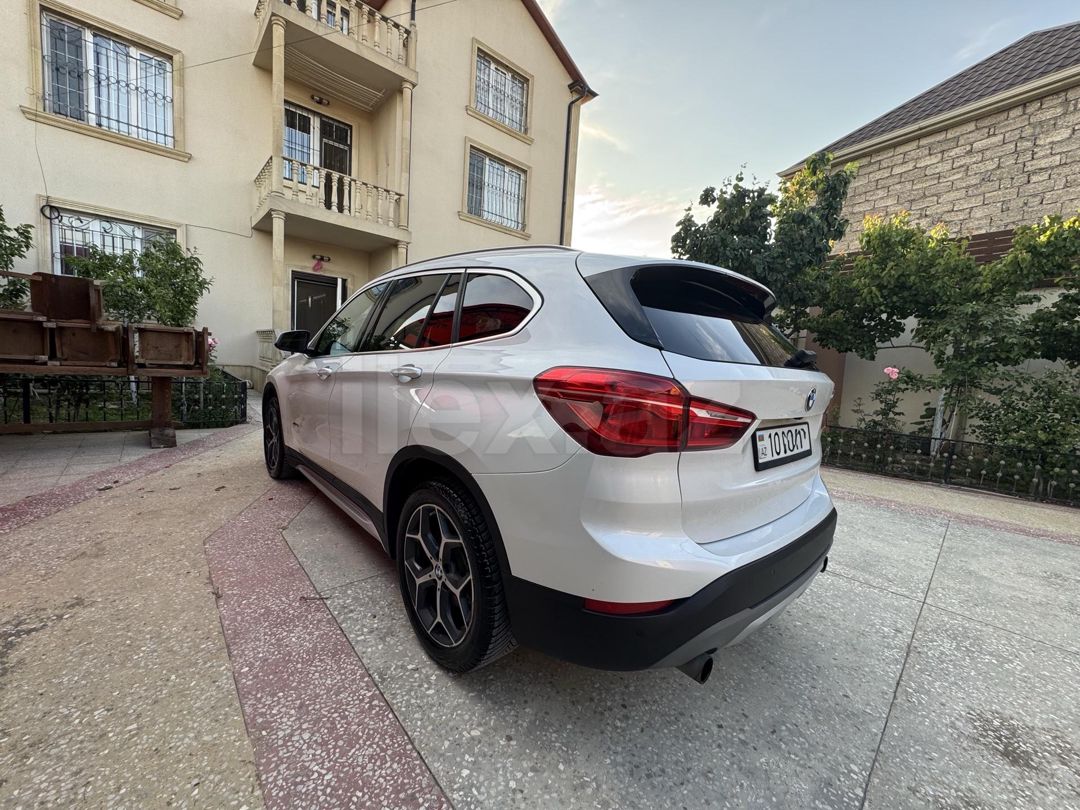 2016 BMW X1, 2.0 L, 2016, 199,000 km — Avtomobillər, Bakı (5)