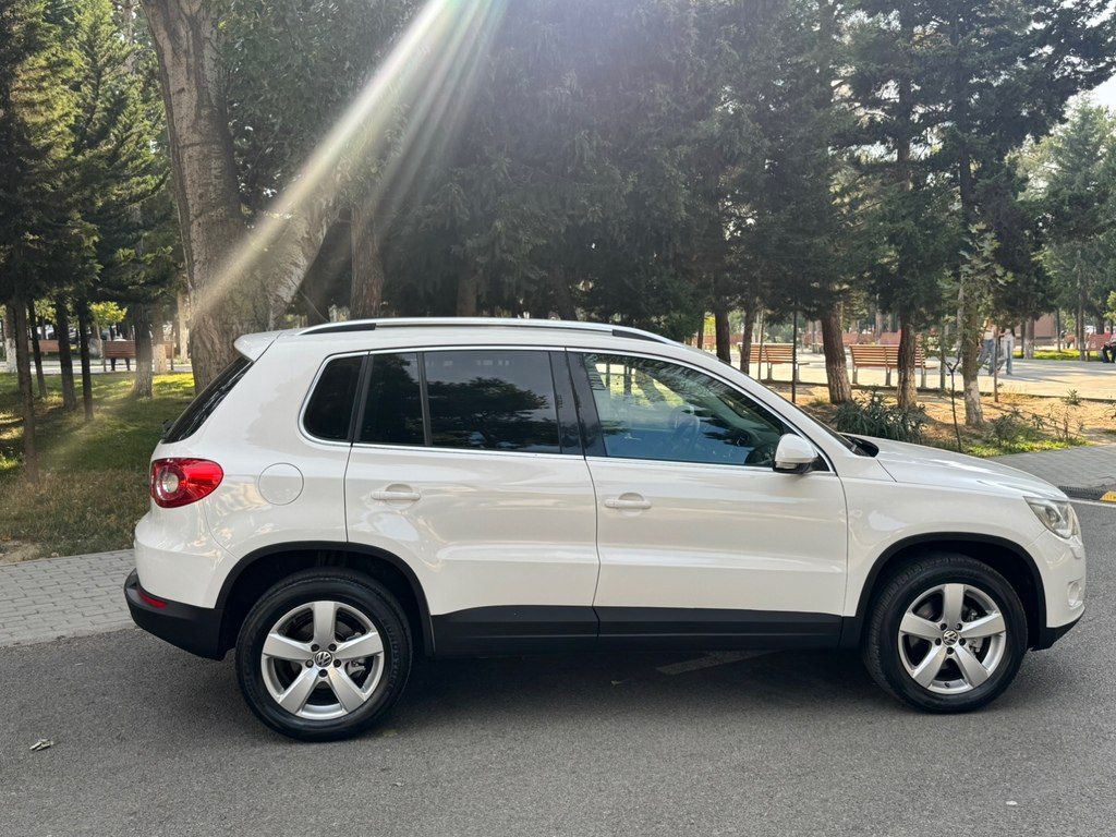 Volkswagen Tiguan, 2.0 L, 2010 il, 240 000 km — Avtomobillər, Sumqayıt (5)