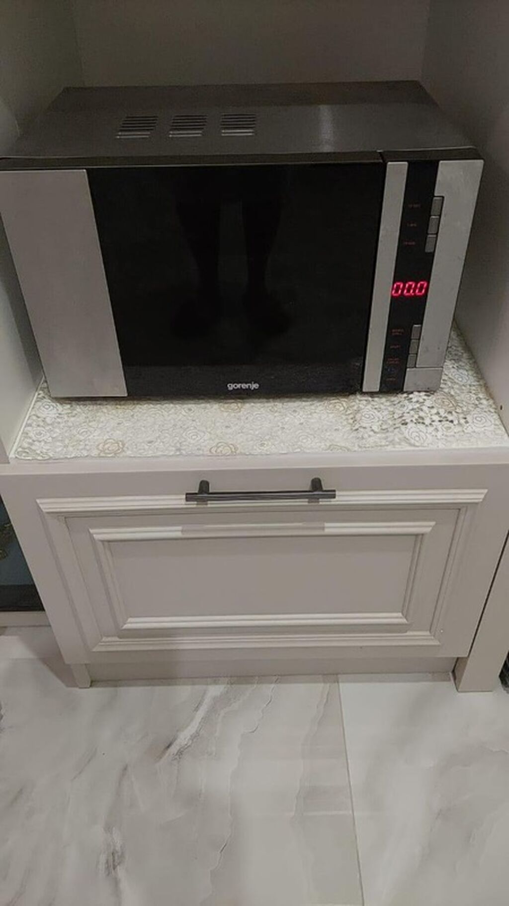 Gorenje mikrodalğalı soba - Rəng: paslanmayan polad/silver ön panel — Mikrodalğalı sobalar, Bakı