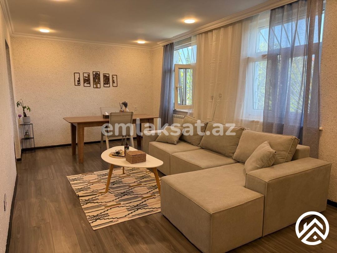 Satılır 5 otaq həyət evi / bağ evi 250 m², Novxanı — Ev, villa, Bakı (3)