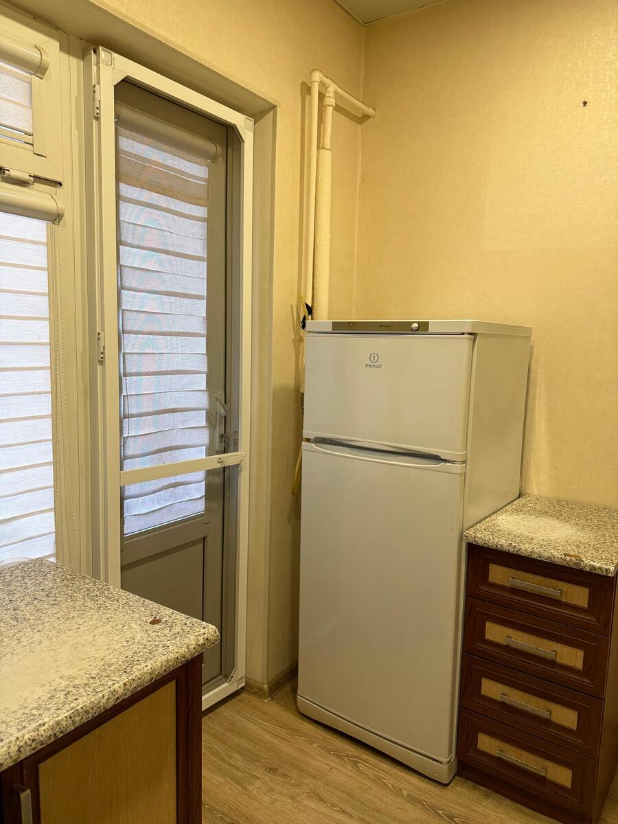 Satılır 2 otaqlı köhnə tikili 45 m² — Mənzil, Bakı (4)