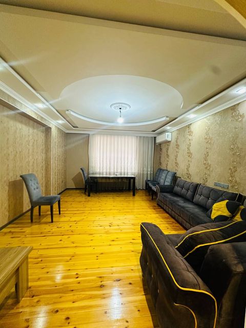İcarəyə verilir 4 otaqlı yeni tikili 150 m² — Bakı