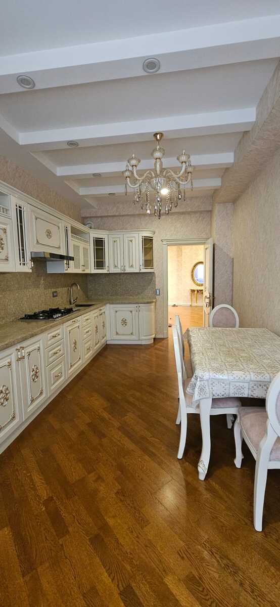 Satılır 4 otaqlı yeni tikili 204 m² — Mənzil, Bakı (9)