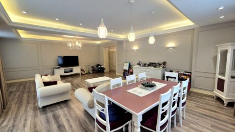 Satılır 4 otaqlı yeni tikili 225 m² — Bakı