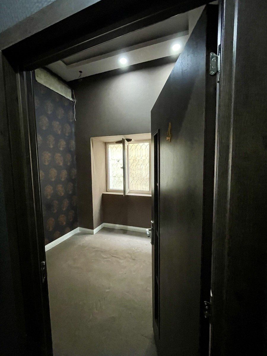Satılır 4 otaqlı köhnə tikili 125 m² — Mənzil, Bakı (6)